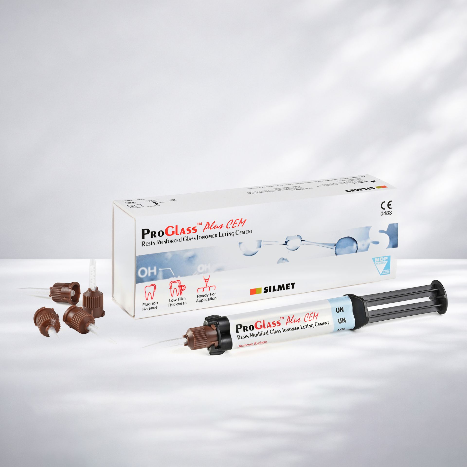 PROGLAS PLUS CEM / CEMENTO IONÓMERO DE VIDRIO MODIFICADO CON RESINA SILMET